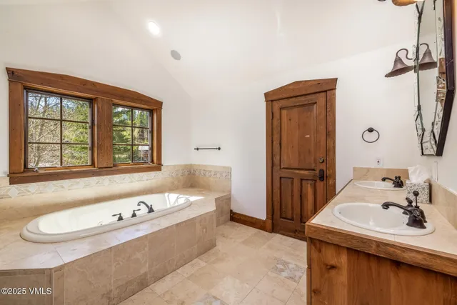 $6,000,000 | 37 Aspen Meadows Road, Edwards, CO 81632