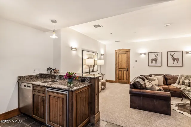 $6,000,000 | 37 Aspen Meadows Road, Edwards, CO 81632