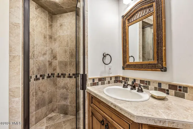 $6,000,000 | 37 Aspen Meadows Road, Edwards, CO 81632