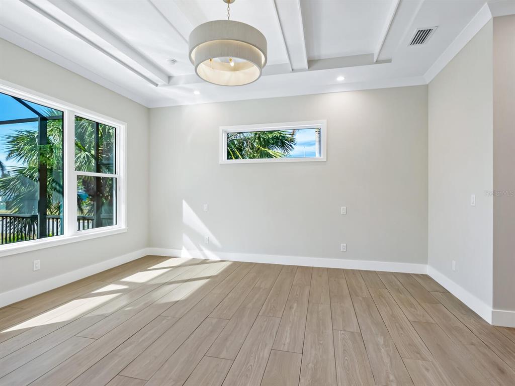 616 Mangrove Point Road Siesta Key, FL 34242 - Photo 18 of 58 Gallery Image 18