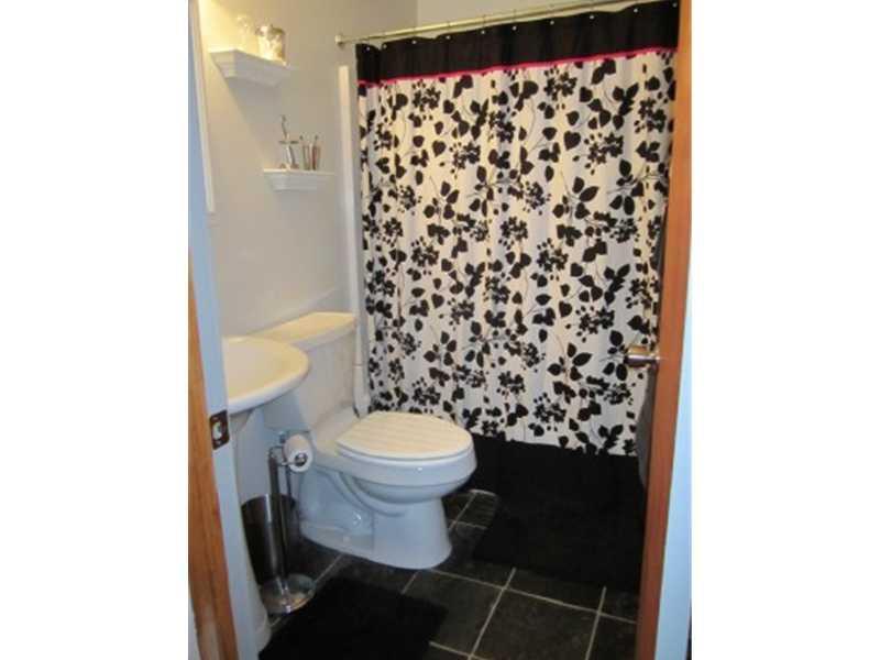387 New Bridge Road Acton, ME 04001 - Photo 13 of 22 Bathroom.