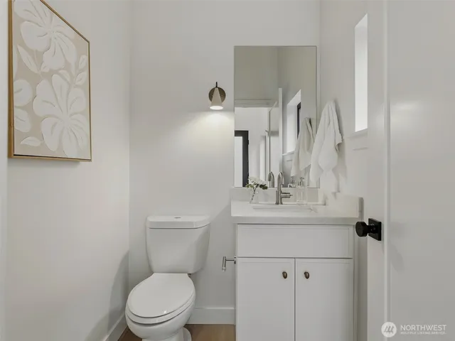 a view of entryway and hall