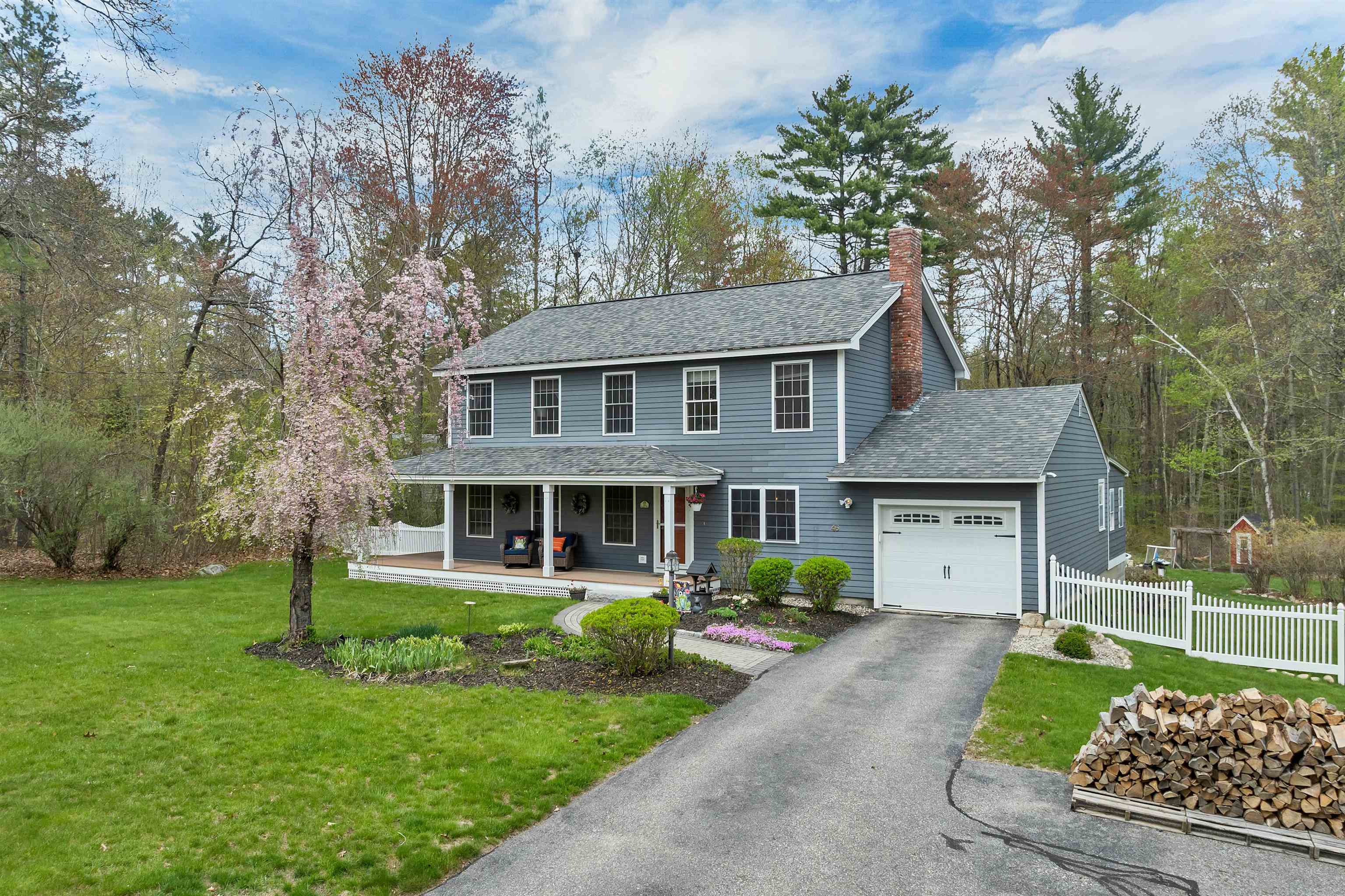 46 Albin Road Bow, NH 03304 - Photo 2 of 58