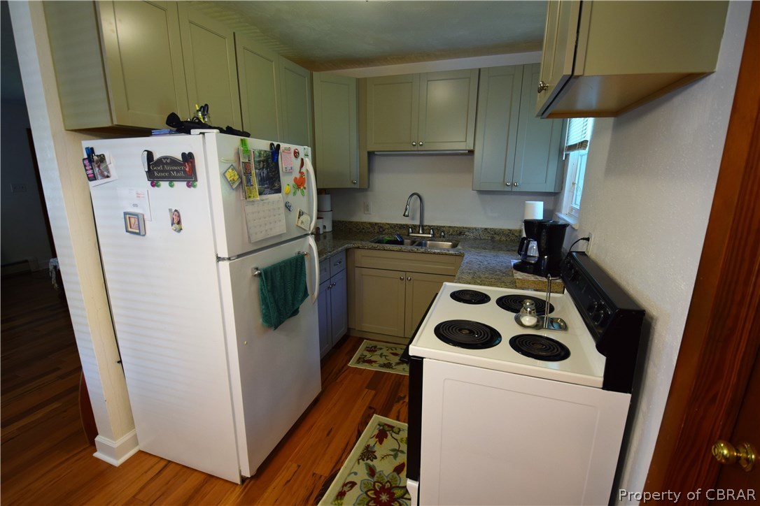 4145 Shelly Road Hayes, VA 23072 - Photo 10 of 17
