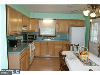 17 Bozarthtown Road Tabernacle, NJ 08088 - Photo 6 of 12 Kitchen