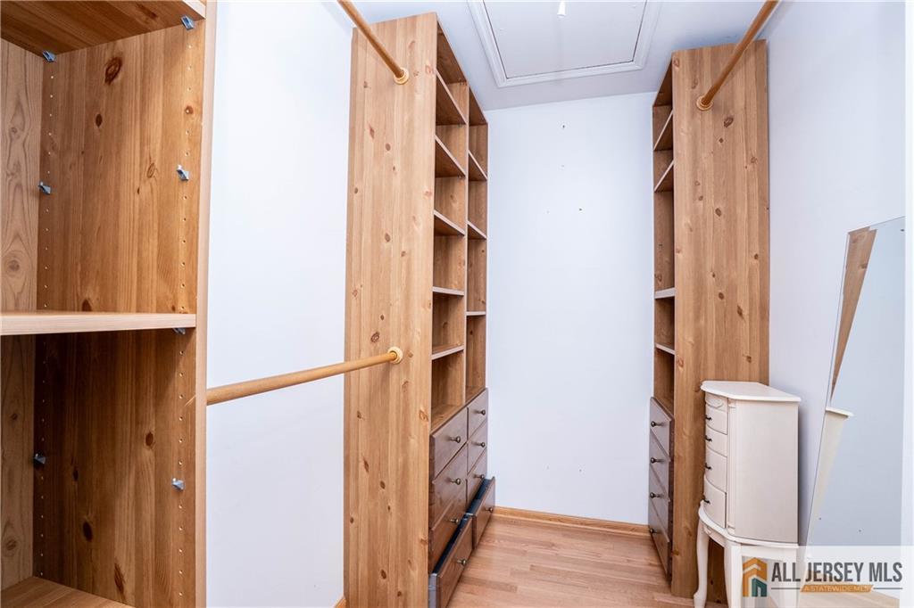 11 Hampton Road Monroe Township, NJ 08831 - Photo 19 of 62