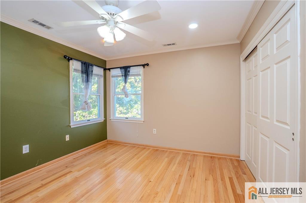 11 Hampton Road Monroe Township, NJ 08831 - Photo 3 of 62