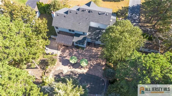$1,044,000 | 11 Hampton Road, Monroe Township, NJ 08831