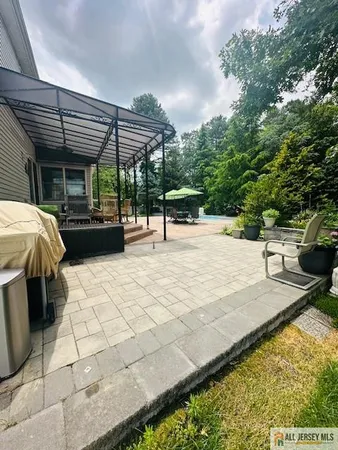 $1,044,000 | 11 Hampton Road, Monroe Township, NJ 08831