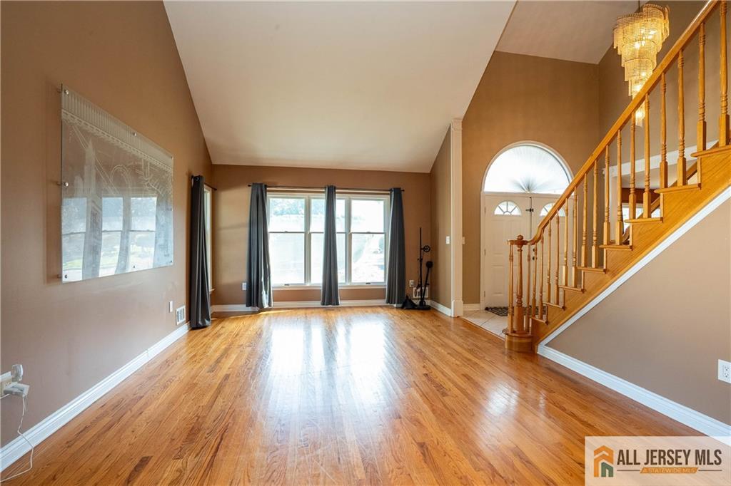 11 Hampton Road Monroe Township, NJ 08831 - Photo 7 of 62