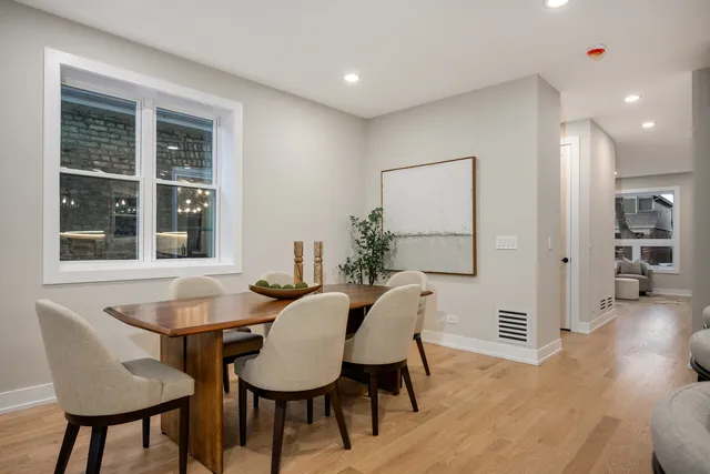 $1,775,000 | 2225 West Carmen Avenue, Chicago, IL 60625