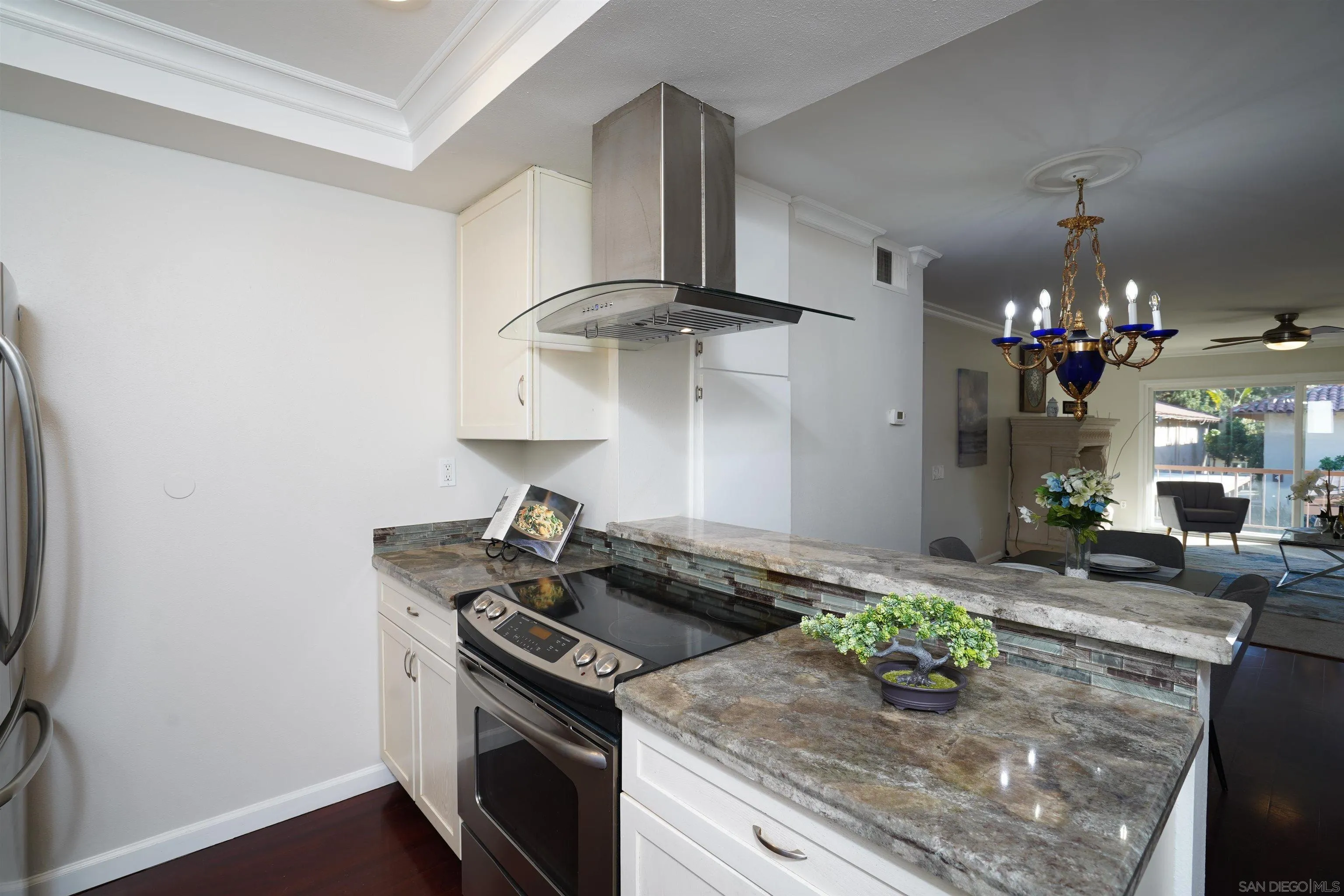 6069 Rancho Mission Road, Unit 201 San Diego, CA 92108 - Photo 7 of 20 Gallery Image 7