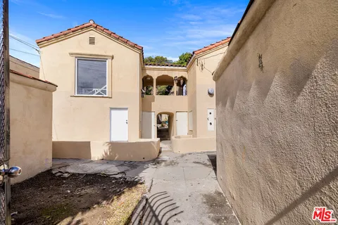 $1,050,000 | 1836 Lansdowne Avenue, Los Angeles, CA 90032