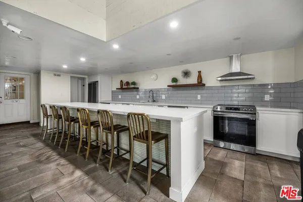 $499,000 | 7740 Redlands Street, Unit G3092, Playa del Rey, CA 90293
