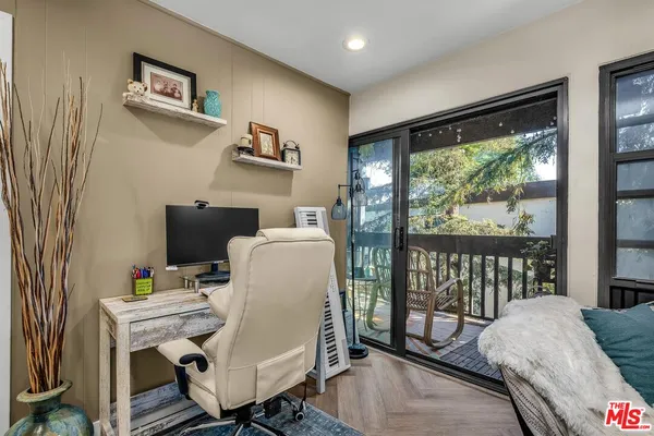 $499,000 | 7740 Redlands Street, Unit G3092, Playa del Rey, CA 90293