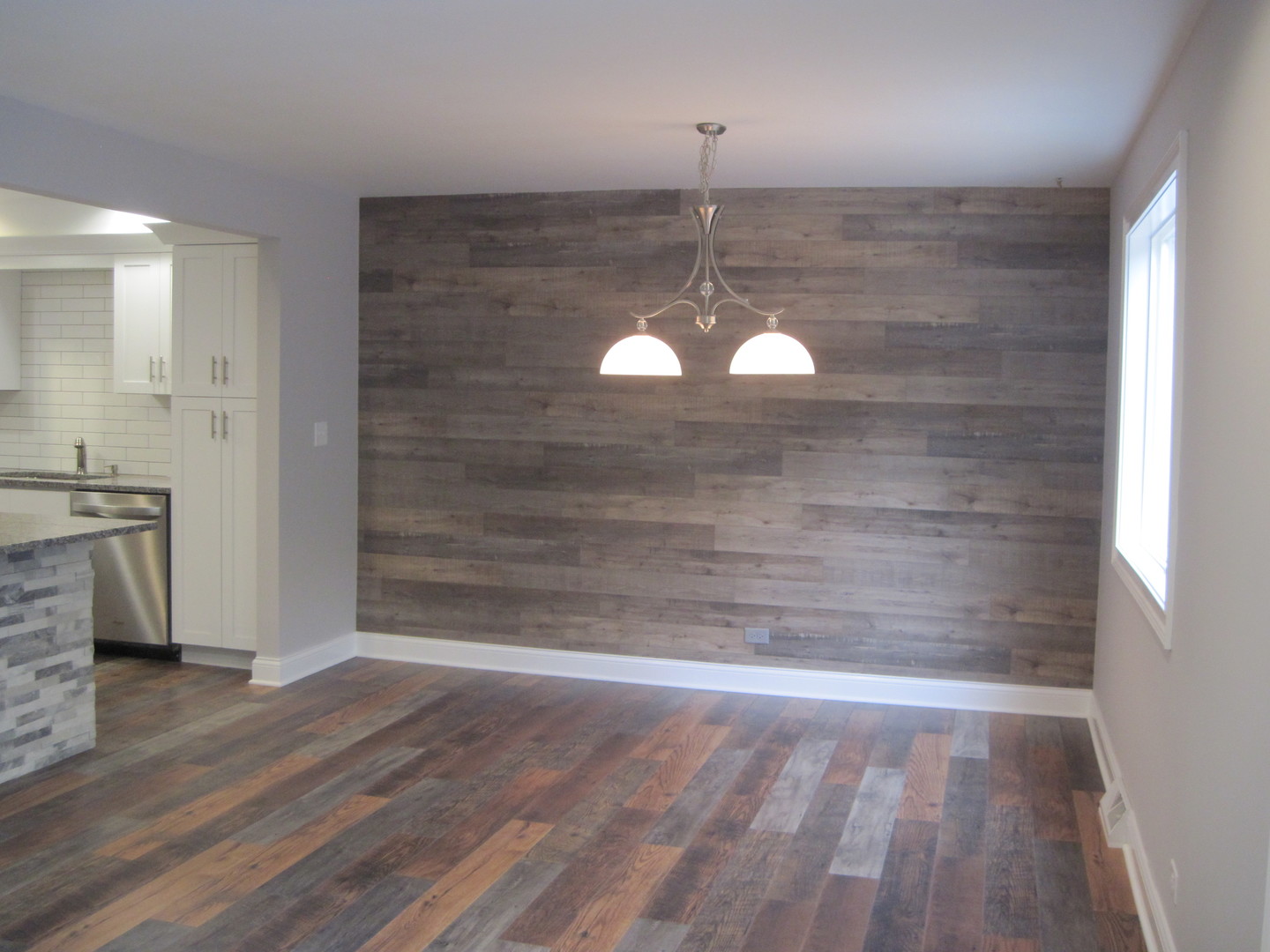 571 Thomas Road Bolingbrook, IL 60440 - Photo 4 of 29
