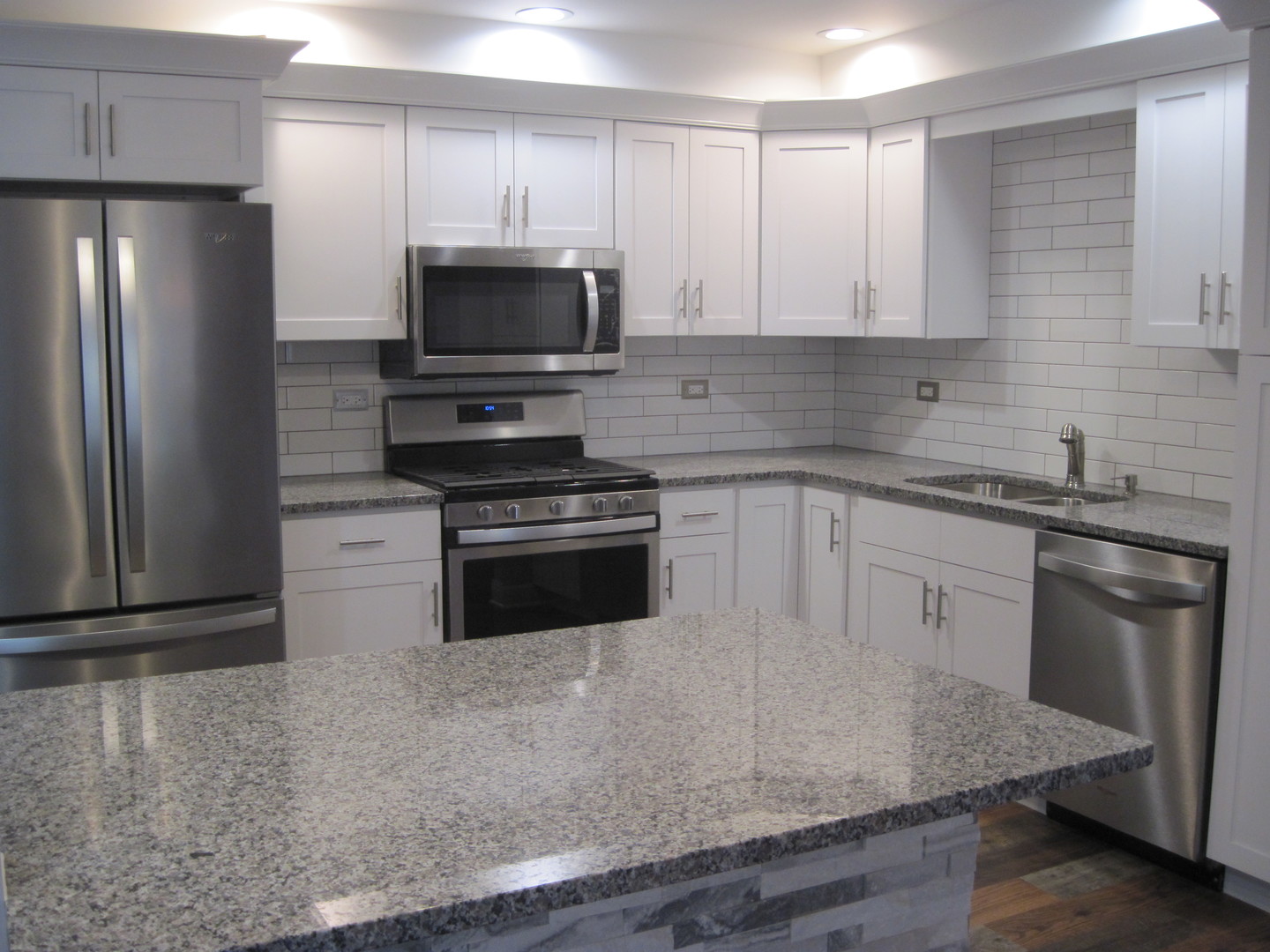 571 Thomas Road Bolingbrook, IL 60440 - Photo 6 of 29