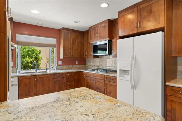 $5,500 | 5081 Howard Avenue, Los Alamitos, CA 90720