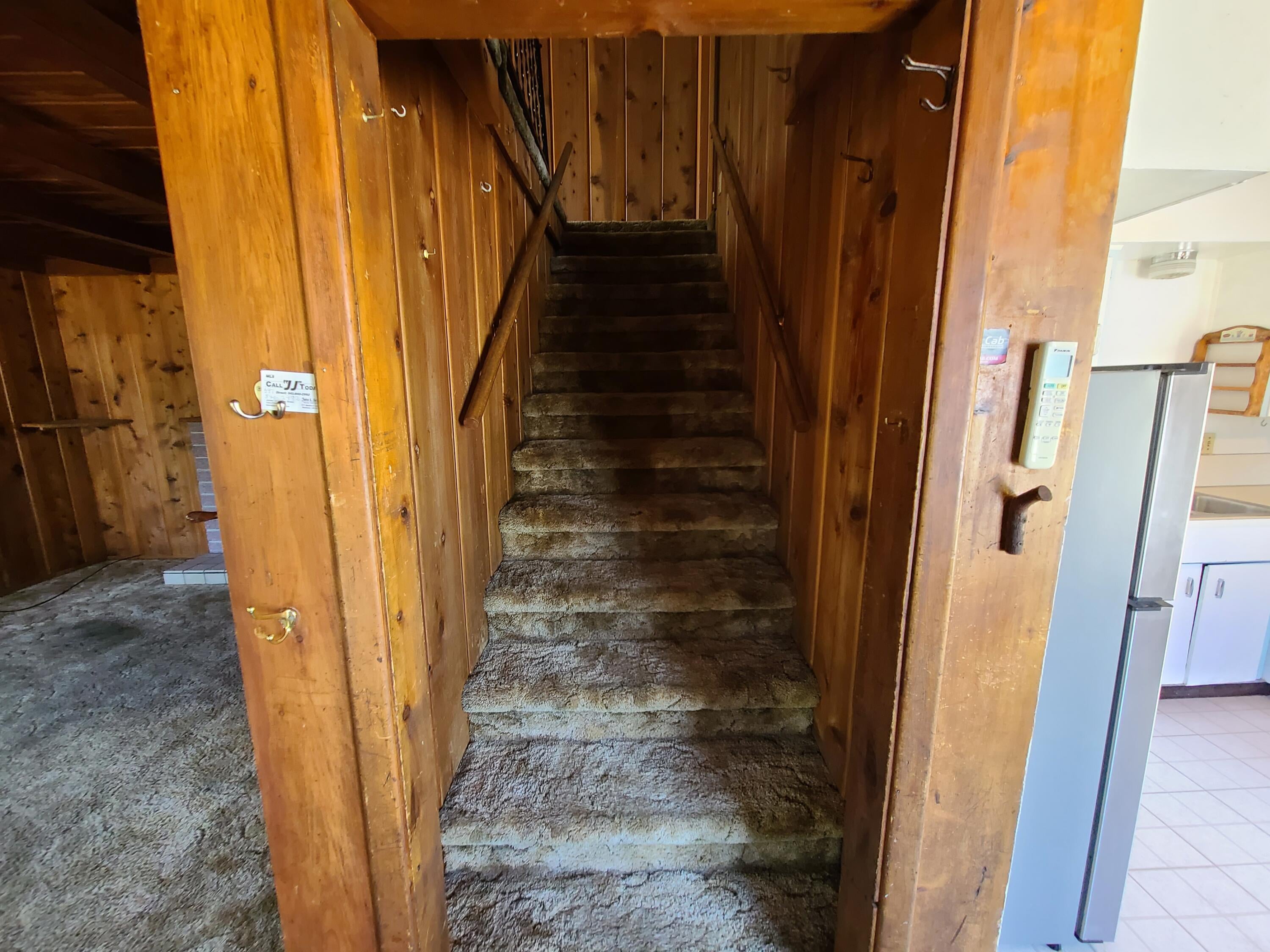 422 North 1st Street Central Point, OR 97502 - Photo 9 of 18 10