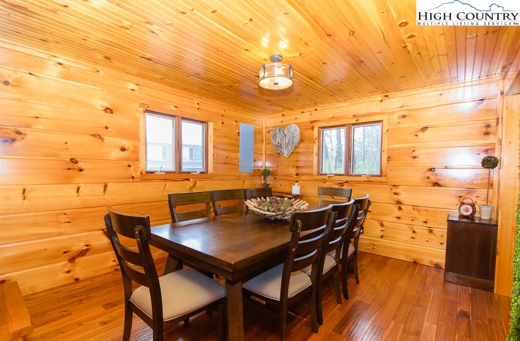 994 Laurel Circle East Deep Gap, NC 28618 - Photo 17 of 47