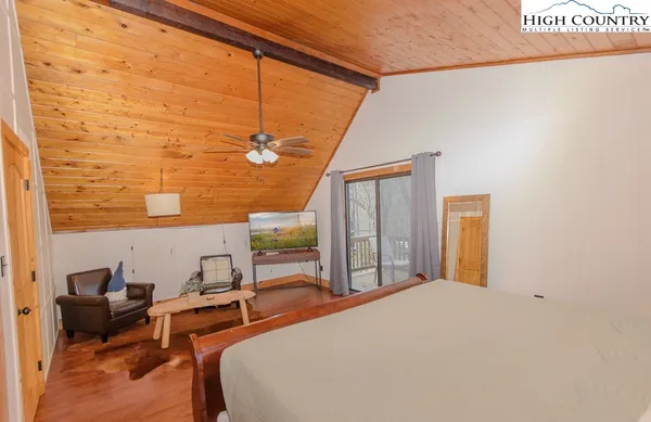 $489,000 | 994 Laurel Circle East, Deep Gap, NC 28618