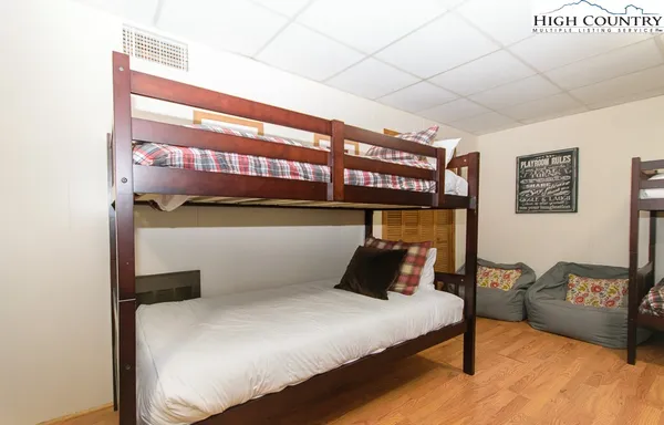 $489,000 | 994 Laurel Circle East, Deep Gap, NC 28618