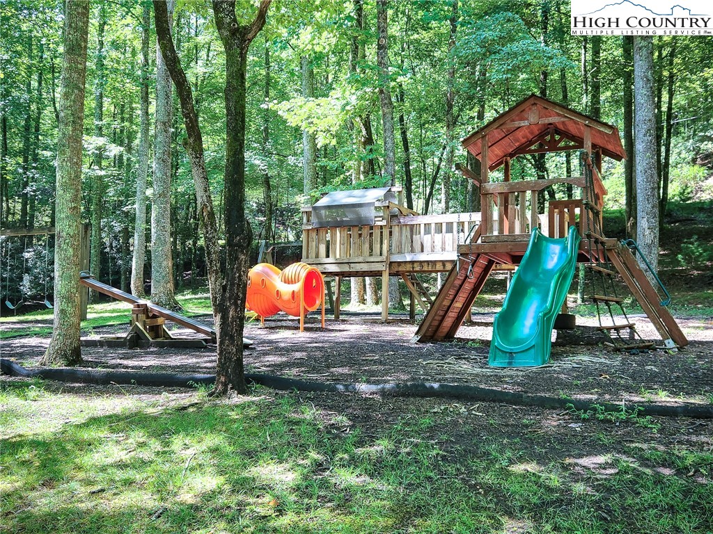 994 Laurel Circle East Deep Gap, NC 28618 - Photo 45 of 47