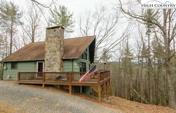 $489,000 | 994 Laurel Circle East, Deep Gap, NC 28618