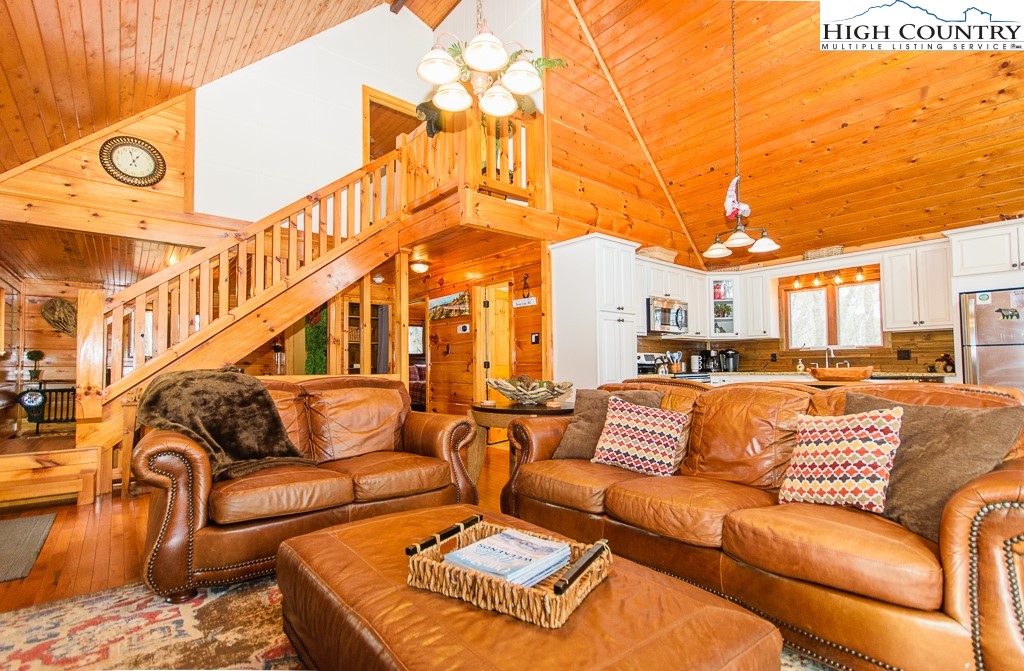 994 Laurel Circle East Deep Gap, NC 28618 - Photo 6 of 47