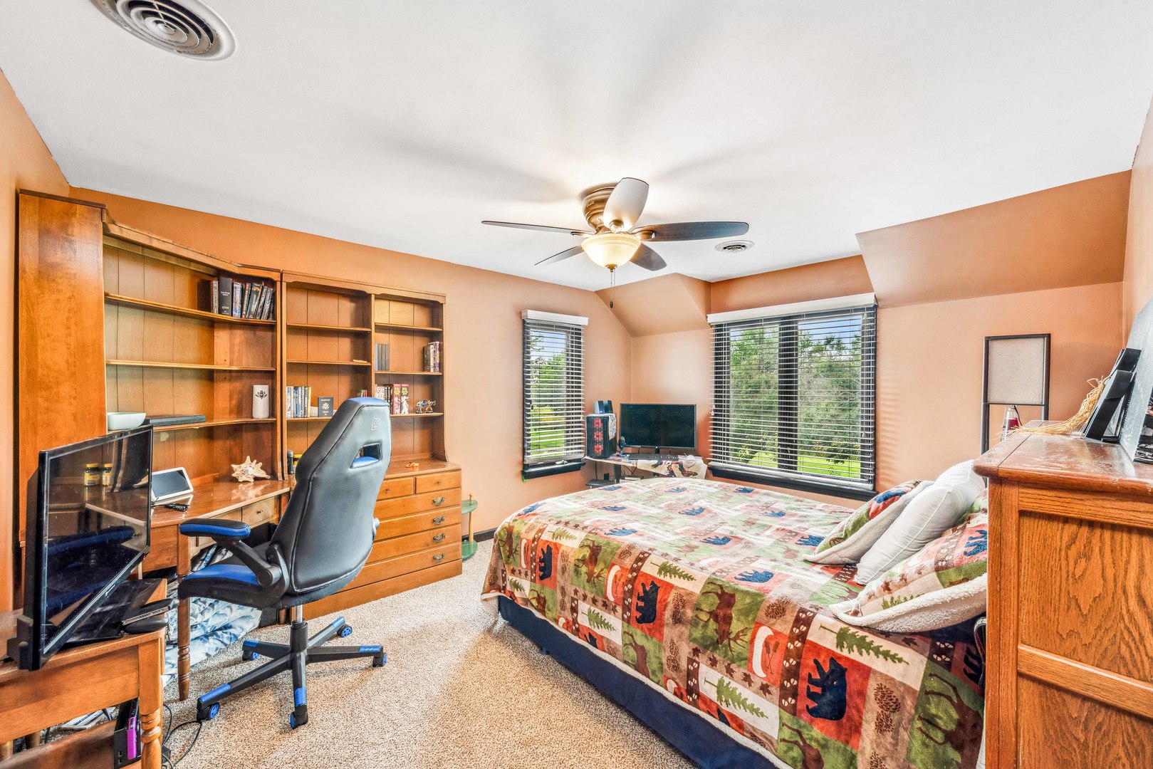 30785 Royal Oak Road Genoa, IL 60135 - Photo 27 of 49 Gallery Image 27