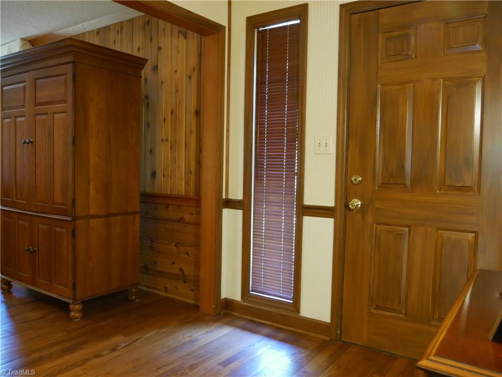 2000 Walker Road Winston-Salem, NC 27106 - Photo 12 of 25 Gallery Image 12