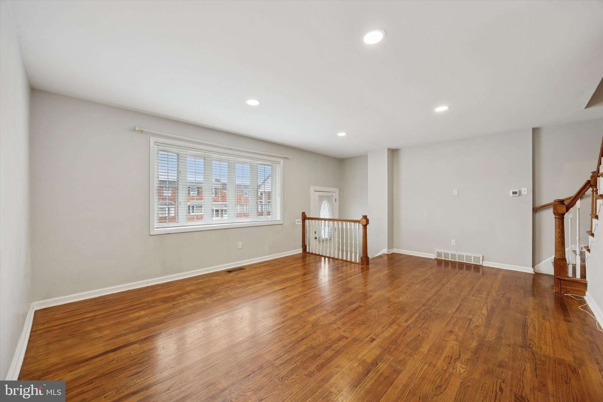 3305 Gurley Road Philadelphia, PA 19154 - Photo 5 of 33