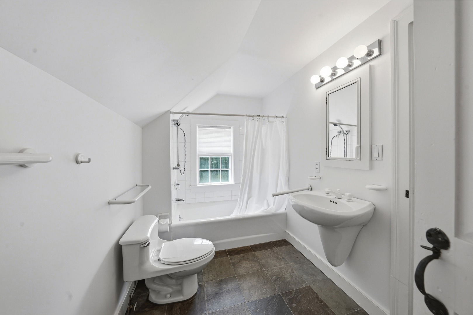 91 Planting Field Way Edgartown, MA 02539 - Photo 14 of 21