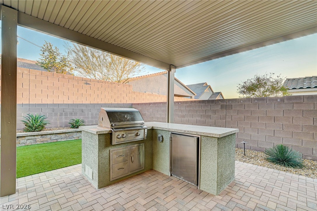 3391 Peak View Avenue Henderson, NV 89044 - Photo 31 of 49