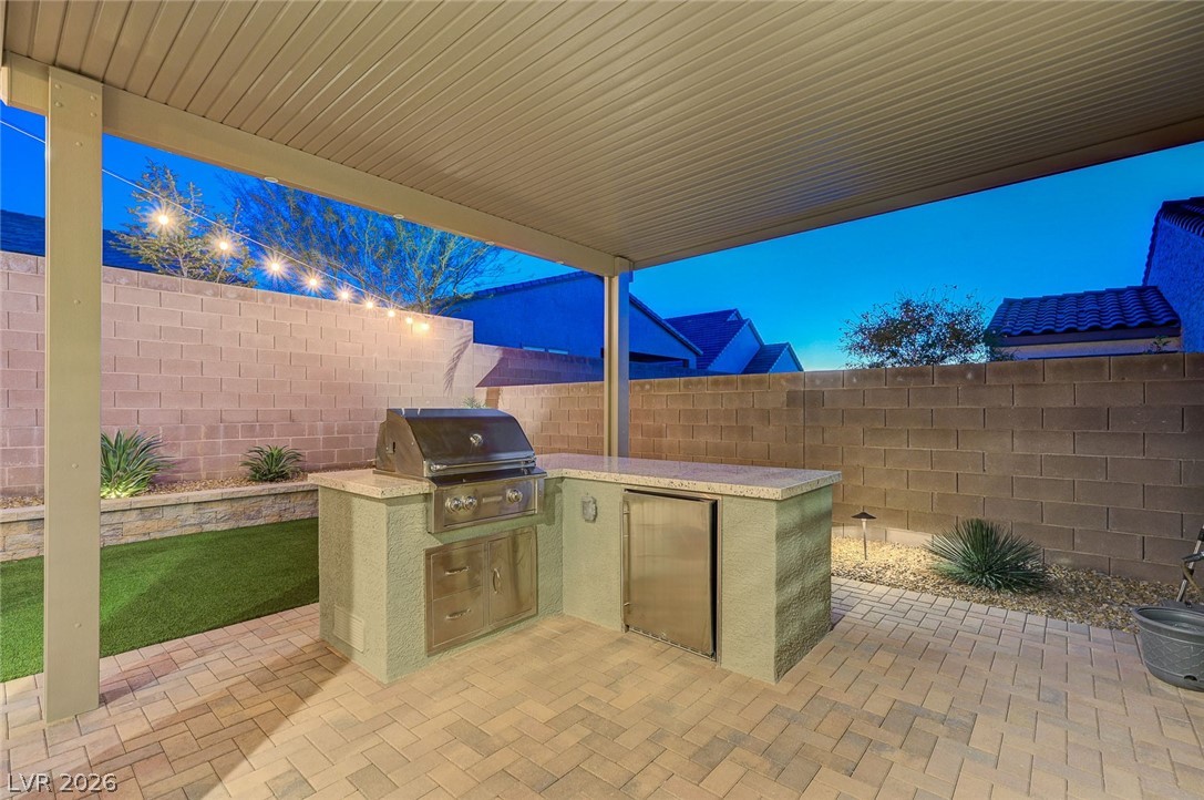 3391 Peak View Avenue Henderson, NV 89044 - Photo 34 of 49