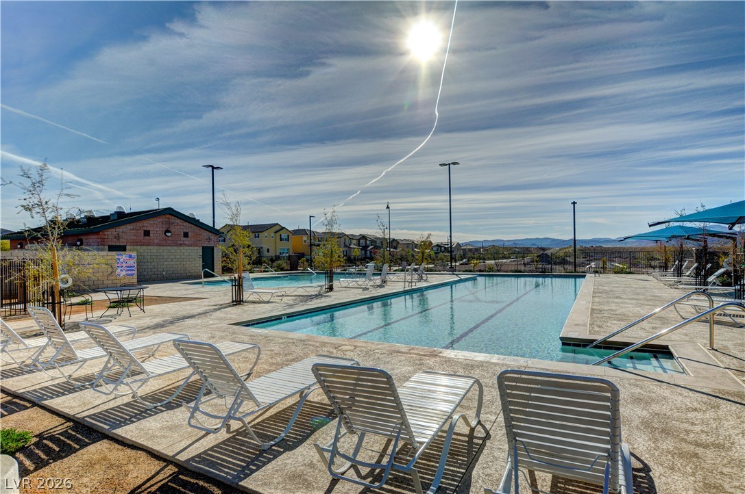 3391 Peak View Avenue Henderson, NV 89044 - Photo 45 of 49