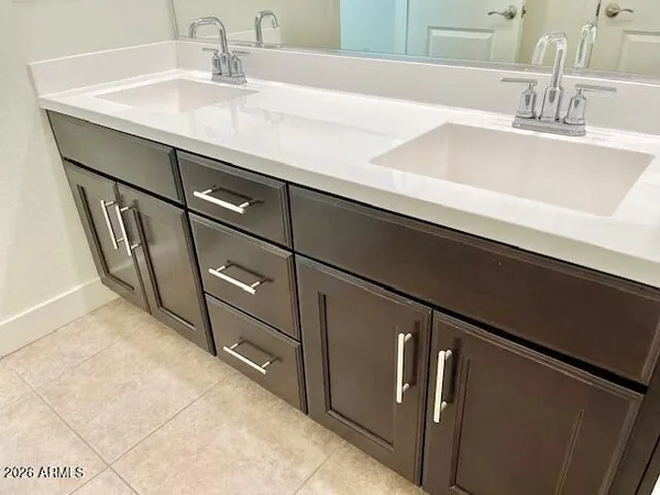 a close view of sink and tap