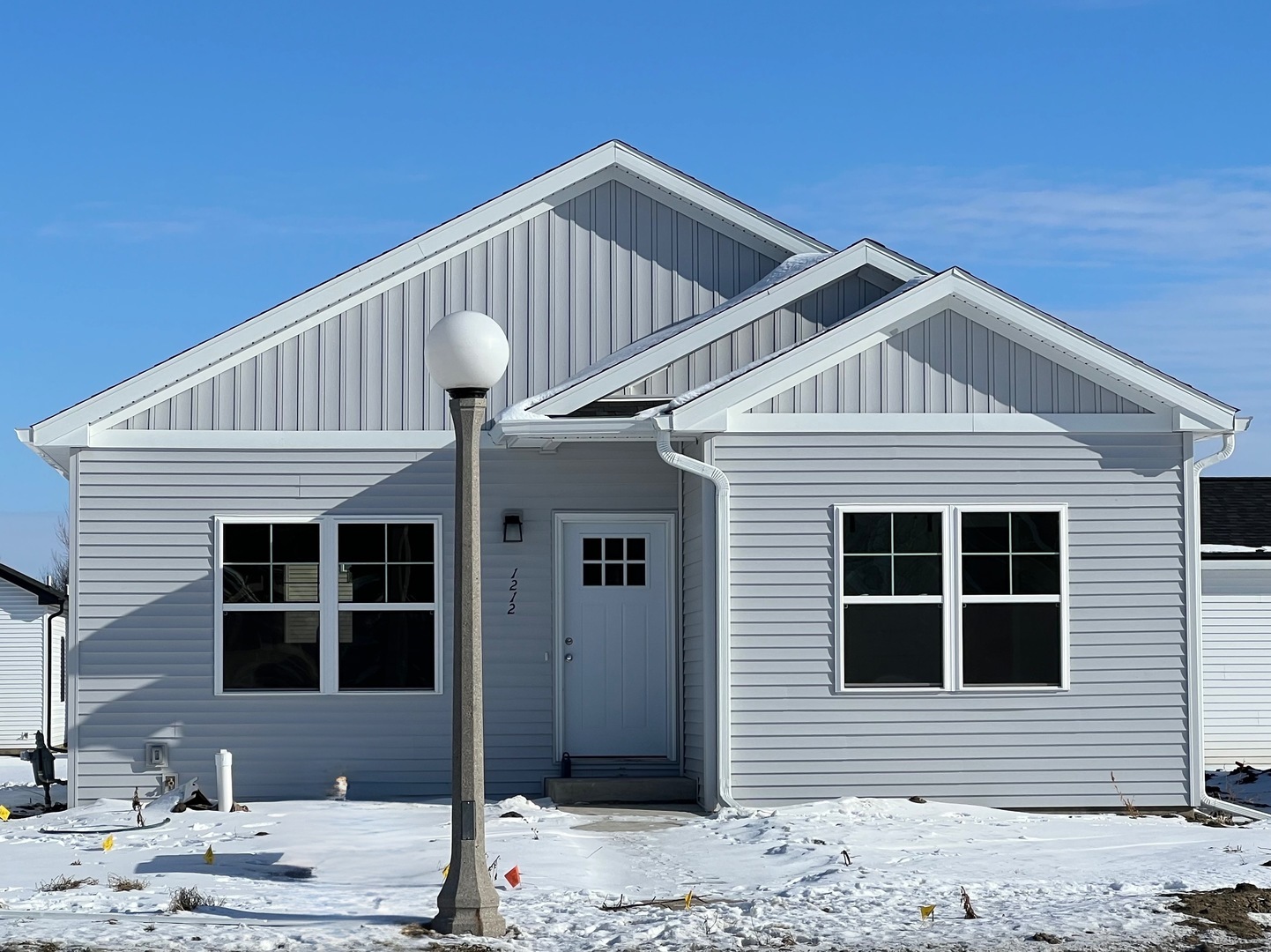 1212 South Smith Road Urbana, IL 61802 - Photo 1 of 17 Gallery Image 1