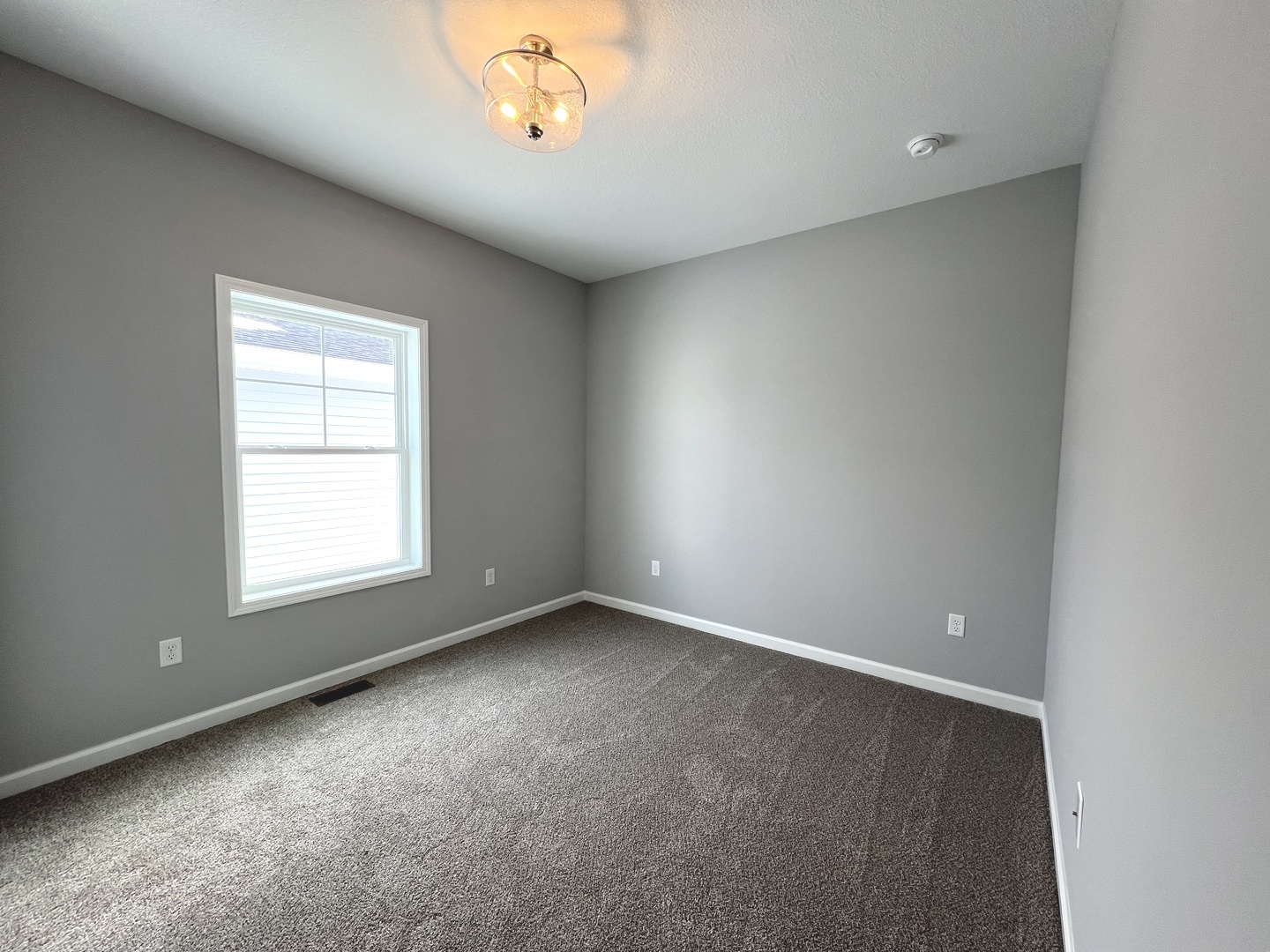 1212 South Smith Road Urbana, IL 61802 - Photo 11 of 17 Gallery Image 11
