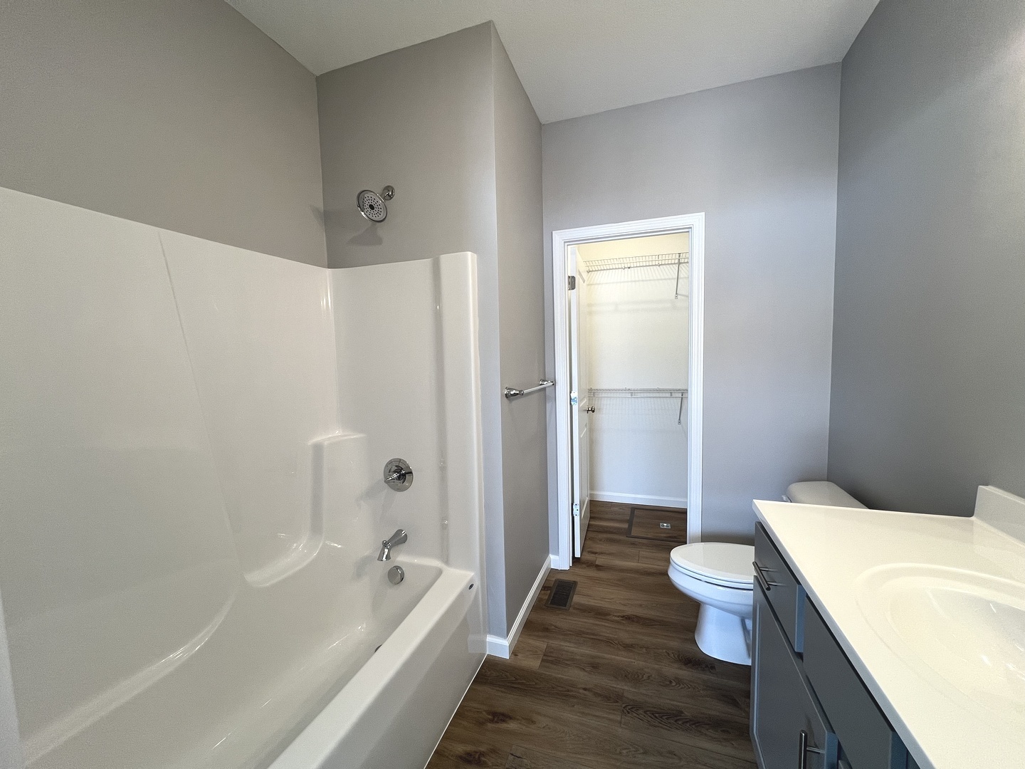 1212 South Smith Road Urbana, IL 61802 - Photo 10 of 17 Gallery Image 10