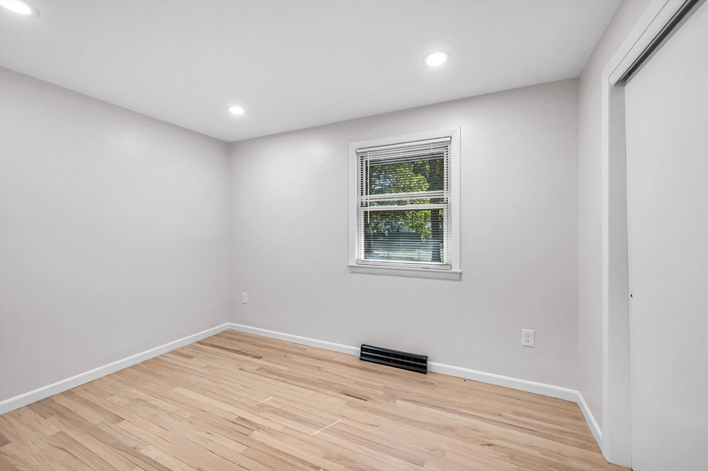 557 Maple Road, Unit 1 Longmeadow, MA 01106 - Photo 30 of 42