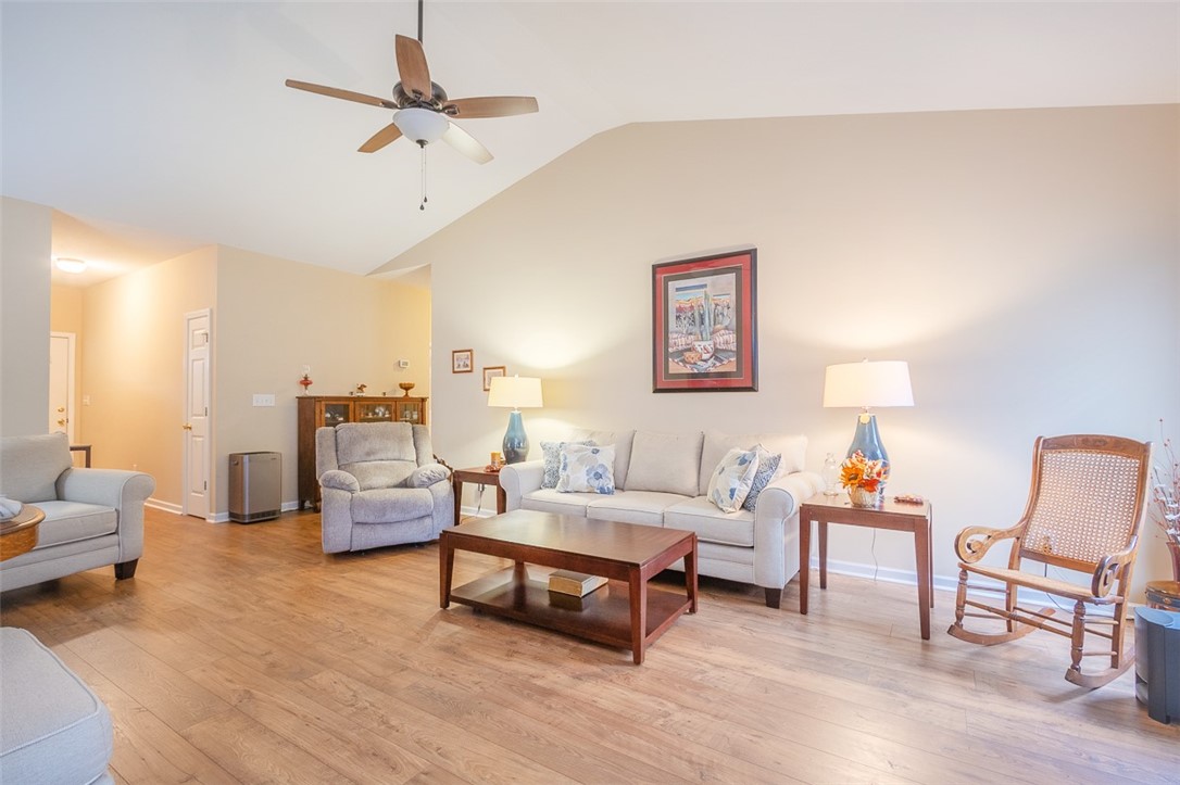 152 Elliott Circle Anderson, SC 29621 - Photo 7 of 29