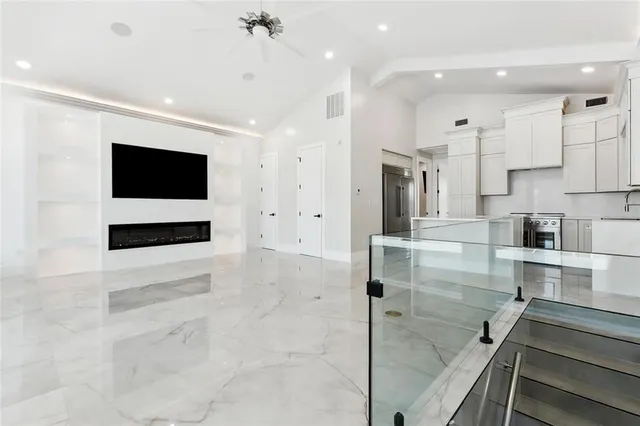 $695,000 | 8116 Breakwater Drive, New Orleans, LA 70124