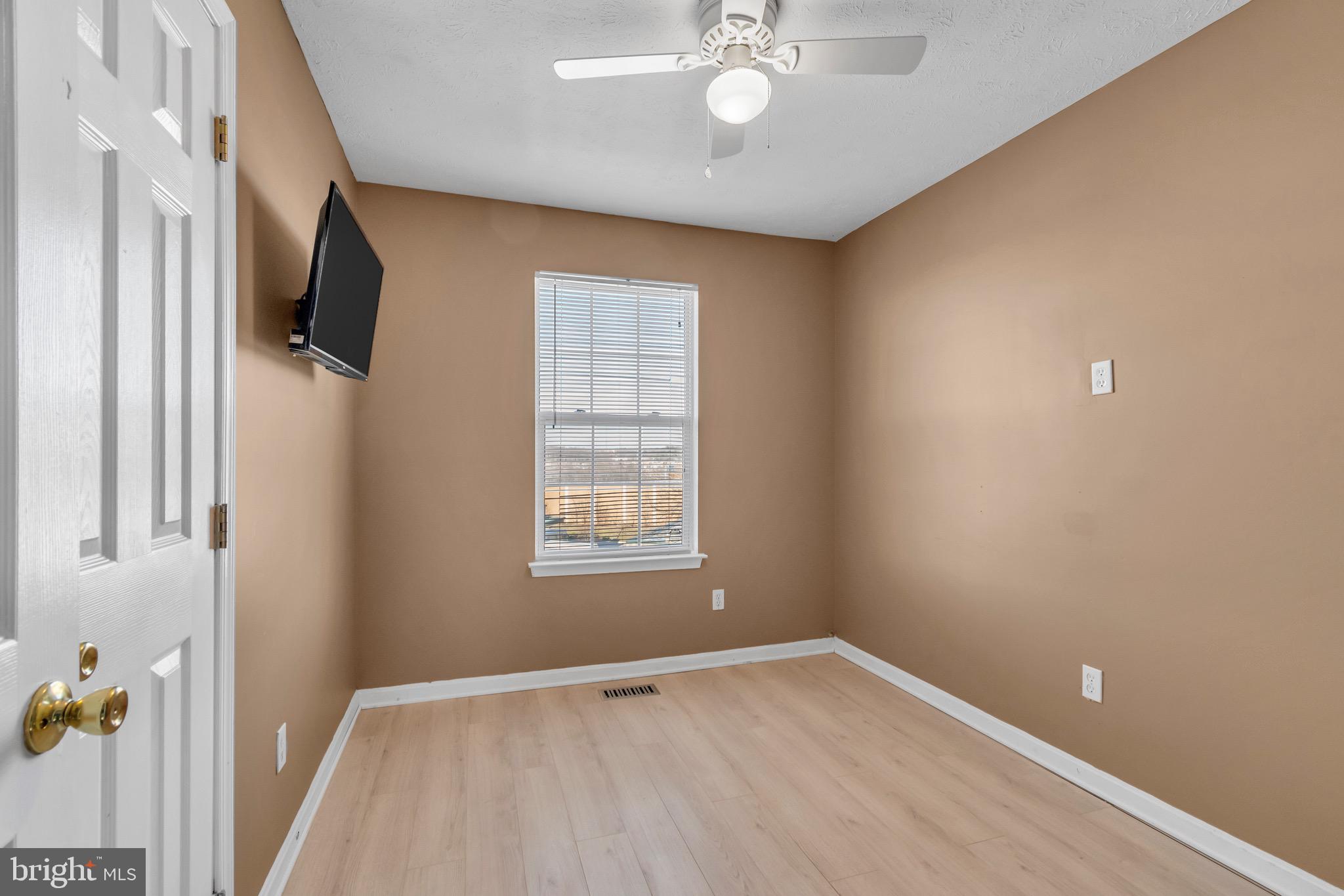 30 Nancy Court Rosedale, MD 21237 - Photo 18 of 32