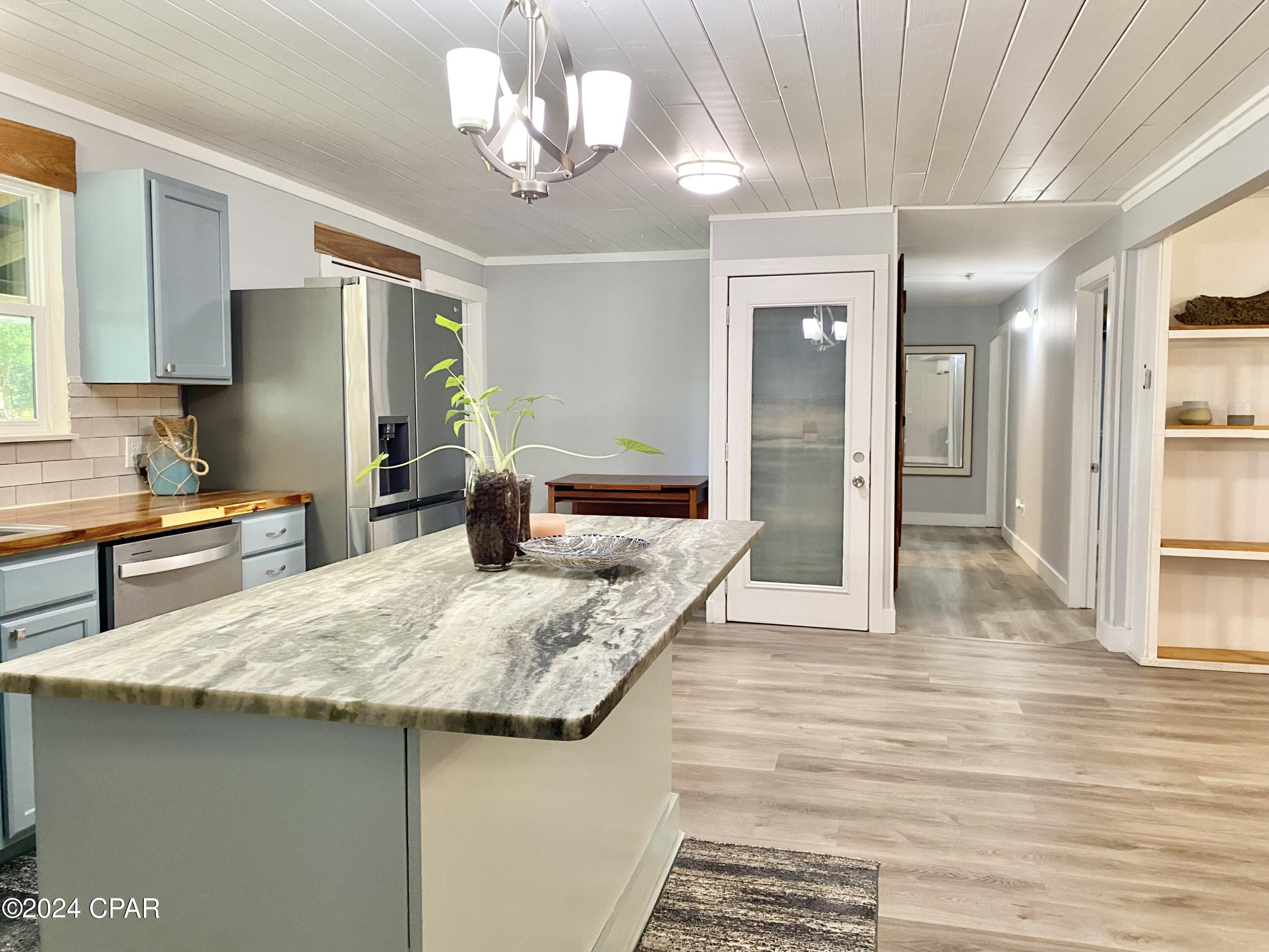 233 Skeeter Road Ponce de Leon, FL 32455 - Photo 14 of 48 Gallery Image 14