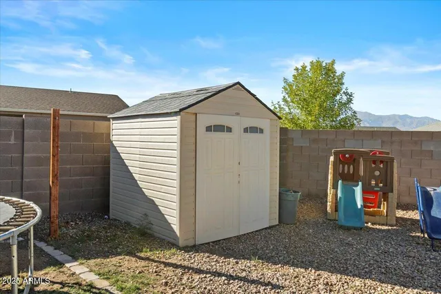 $318,000 | 257 Walnut Street, Safford, AZ 85546