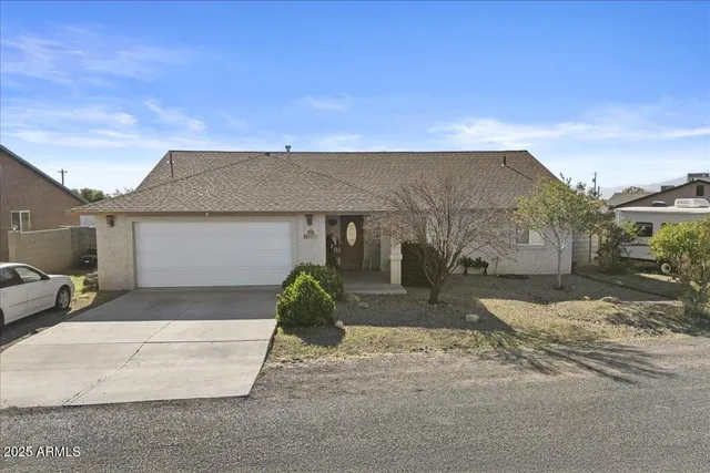$318,000 | 257 Walnut Street, Safford, AZ 85546
