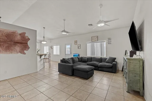 $318,000 | 257 Walnut Street, Safford, AZ 85546