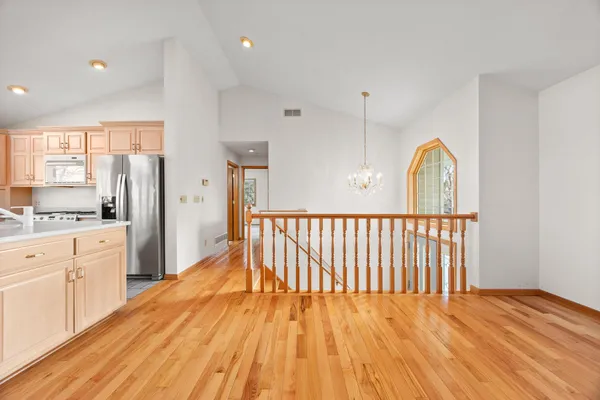 $530,000 | 362 South Shore Drive, Winsted, MN 55395