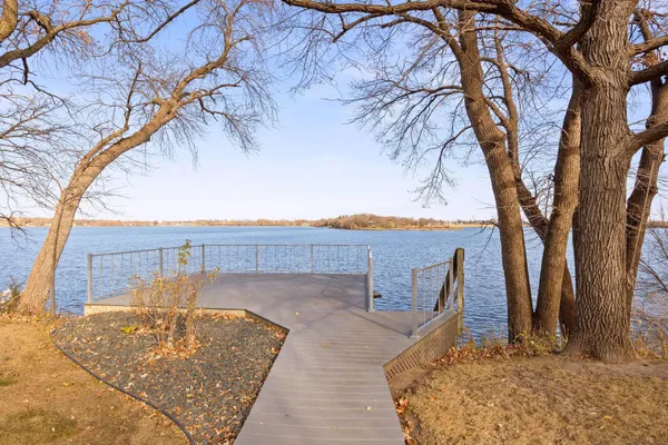 $530,000 | 362 South Shore Drive, Winsted, MN 55395
